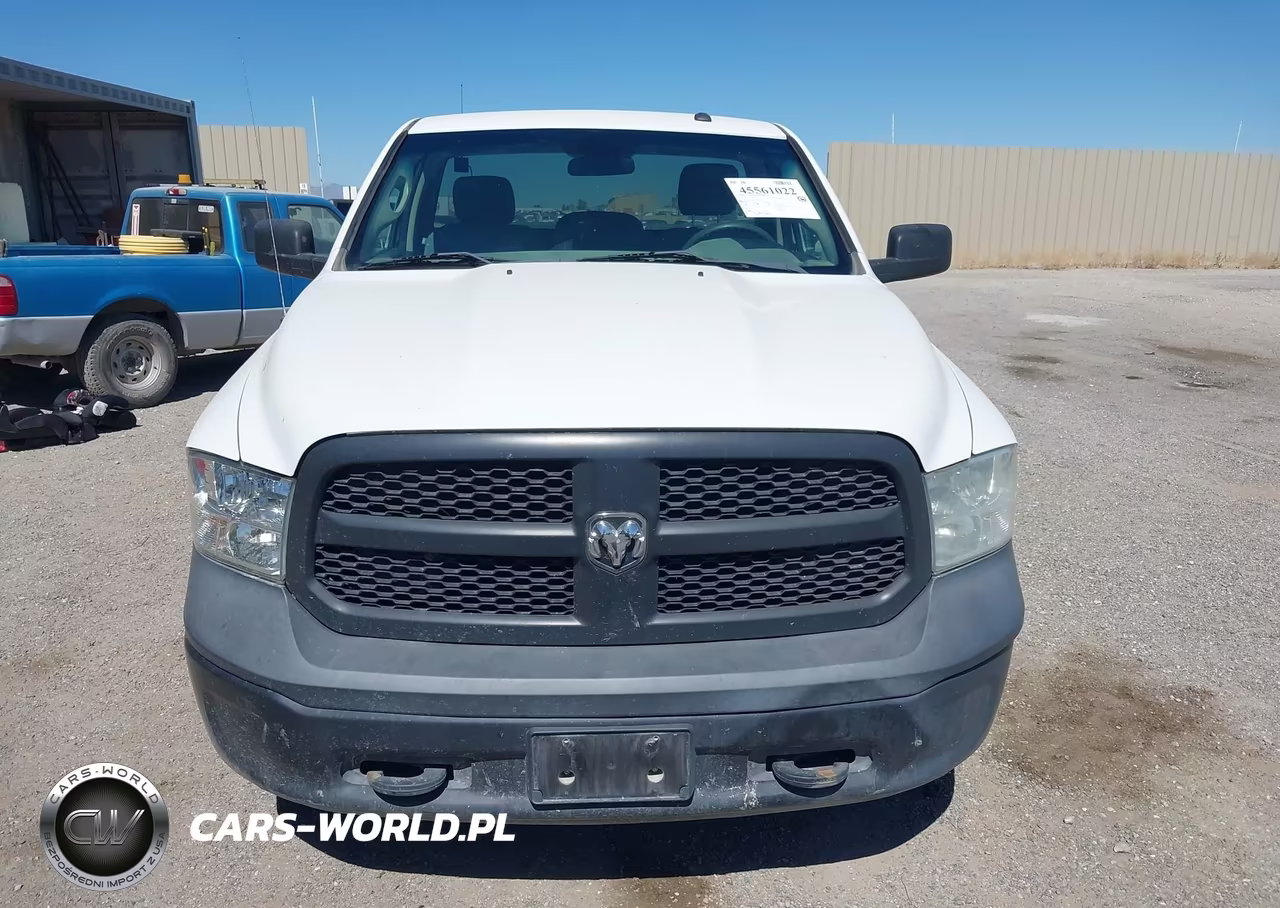 2019 Ram 1500 Classic VIN:3C6JR7DG7KG606363 - 14