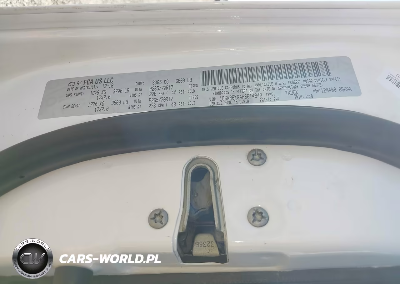 2017 Ram 1500 VIN:1C6RR6KG4HS614843 - 9