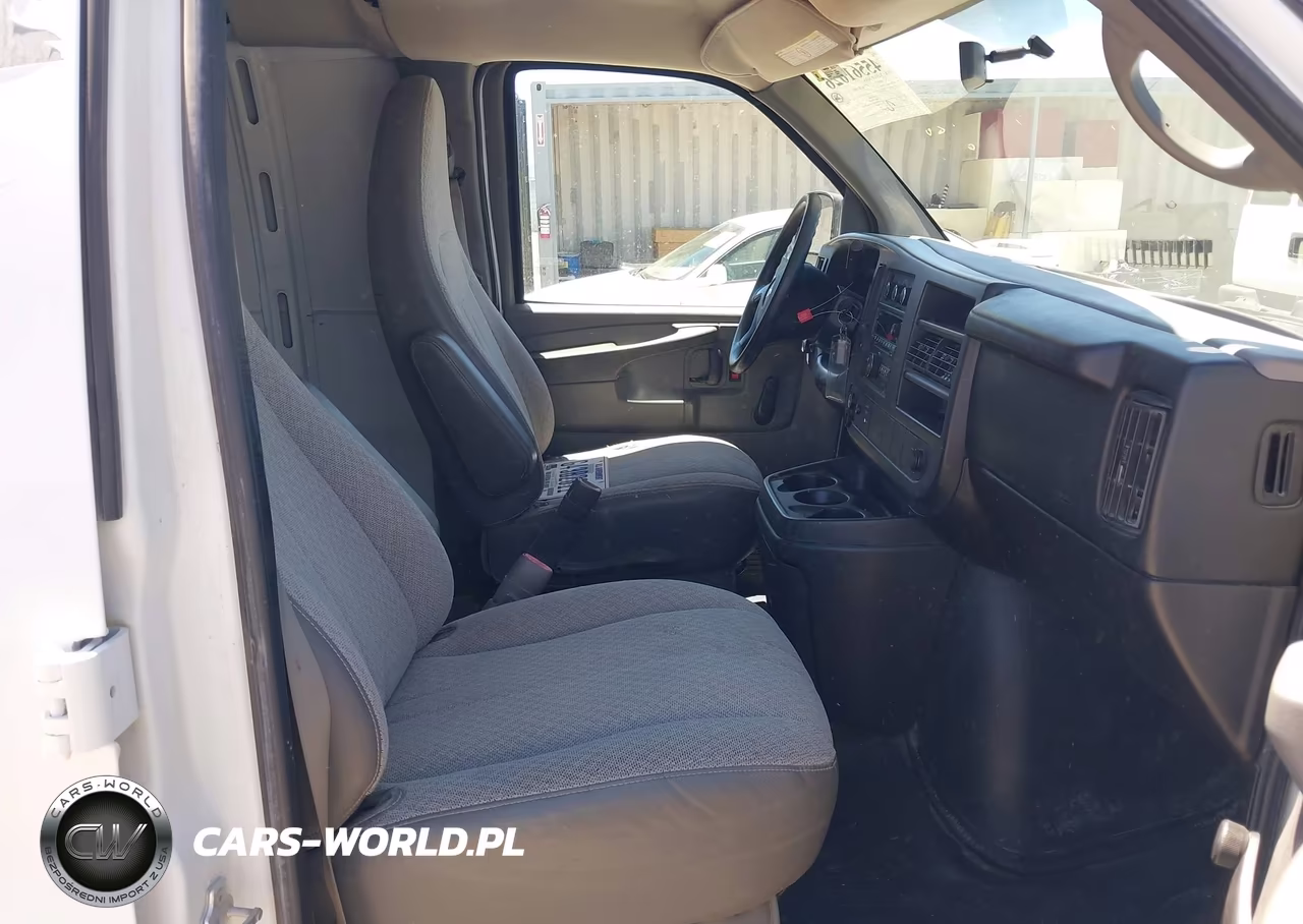 2012 Chevrolet Express 3500 Work Van VIN:1GCZGUCA6C1151972 - 5