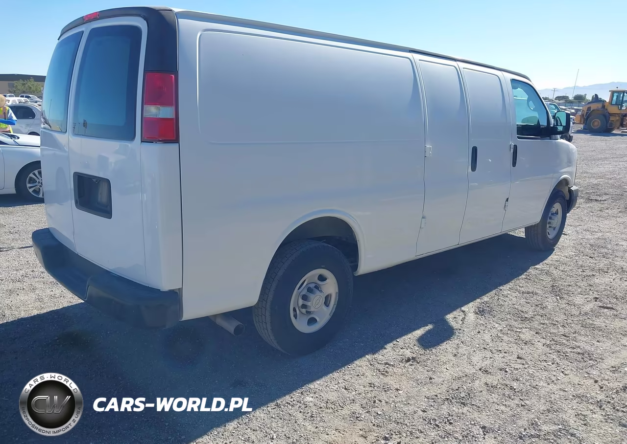 2009 Chevrolet Express 3500 Work Van VIN:1GCHG39C891151026 - 4