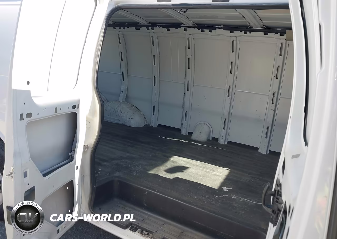 2009 Chevrolet Express 3500 Work Van VIN:1GCHG39C891151026 - 8