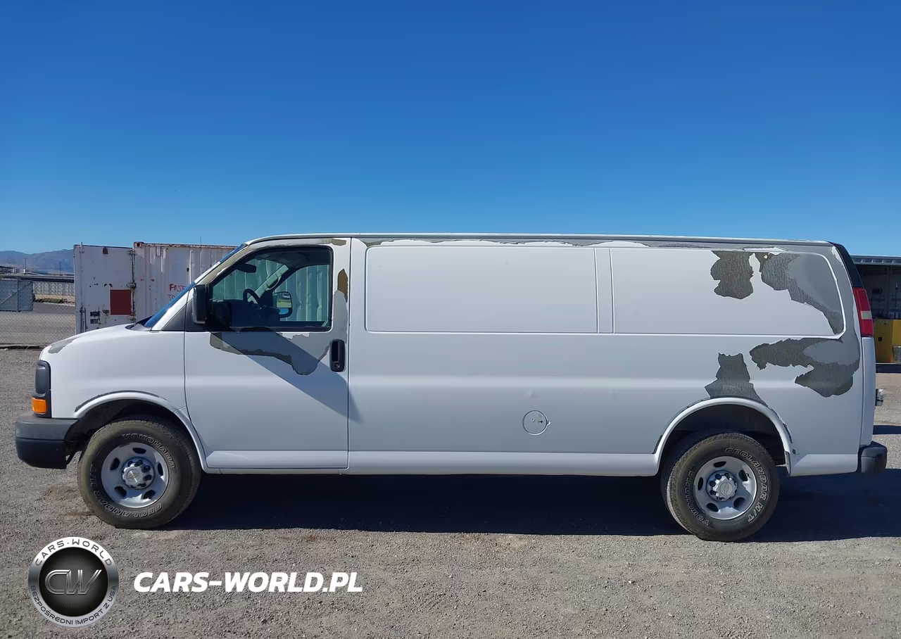 2010 Chevrolet Express 3500 Work Van VIN:1GC2GUBA7A1145713 - 19