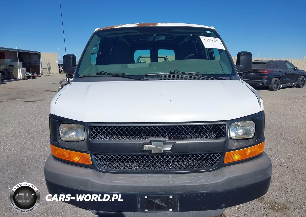 2010 Chevrolet Express 3500 Work Van VIN:1GC2GUBA7A1145713 - 6