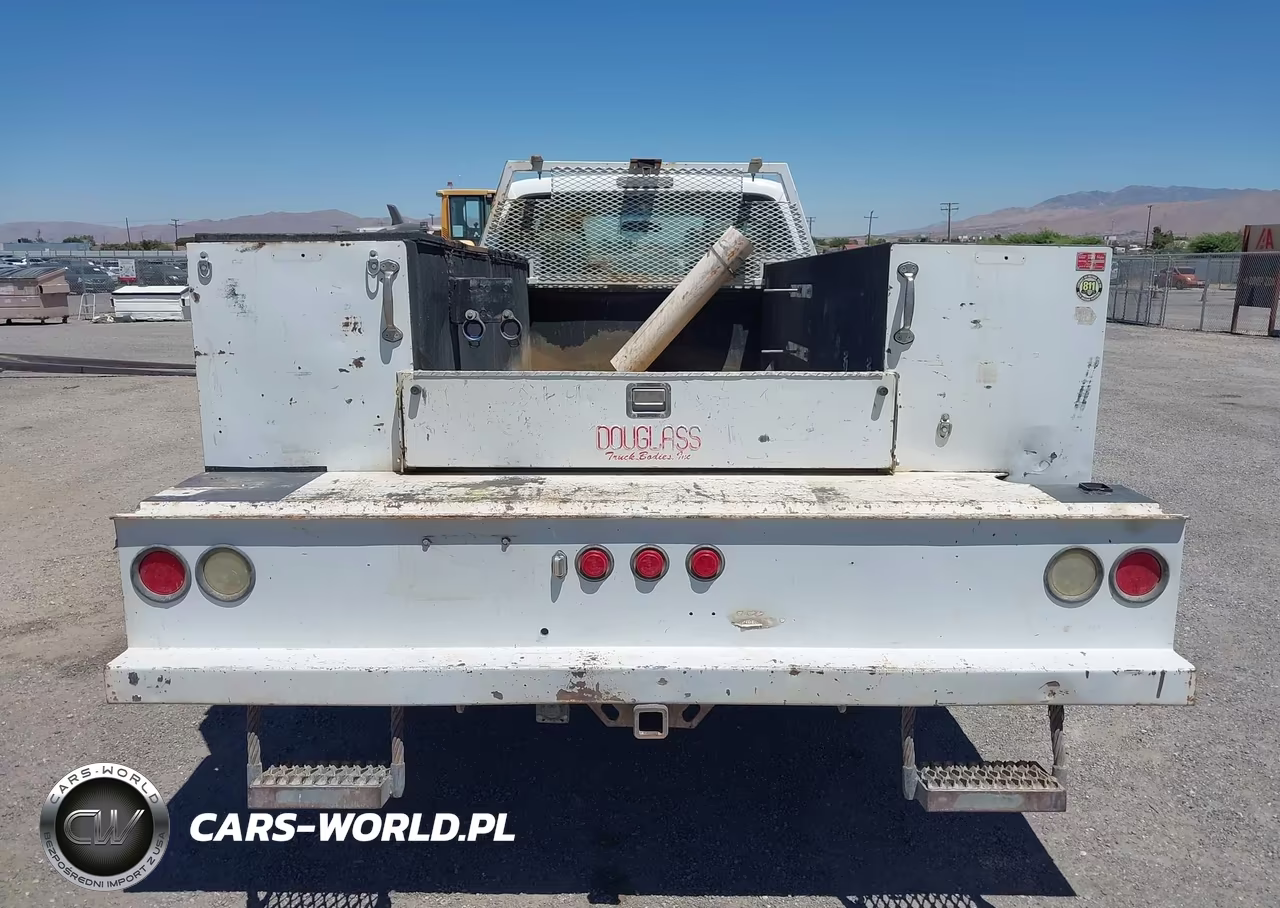 2015 Ford F-450 Chassis VIN:1FDTF4HY3FEA89468 - 16