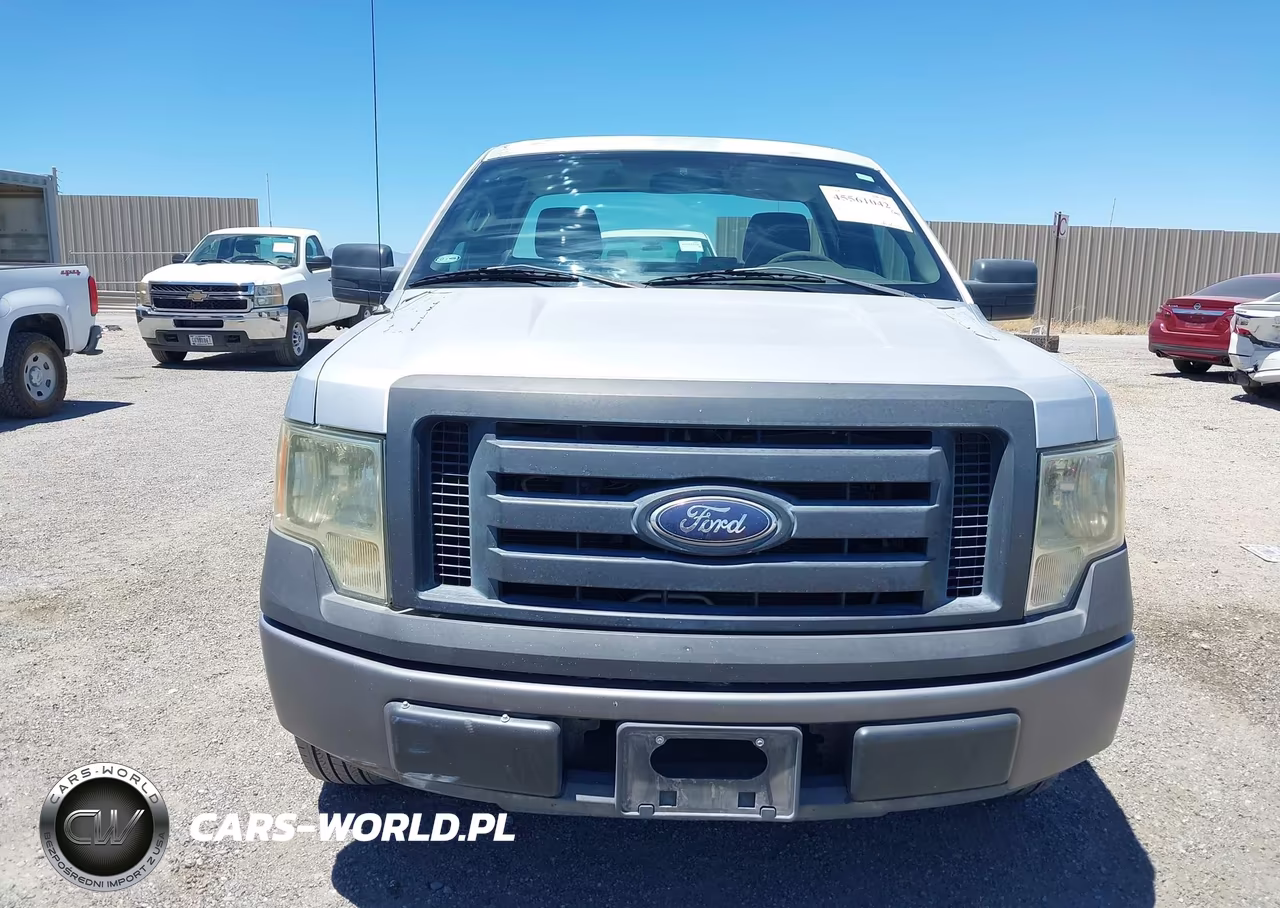 2010 Ford F-150 VIN:1FTMF1CW7AKA24811 - 12