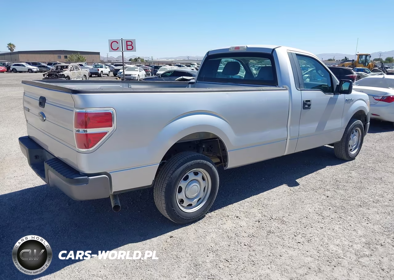 2010 Ford F-150 VIN:1FTMF1CW1AKA21127 - 4