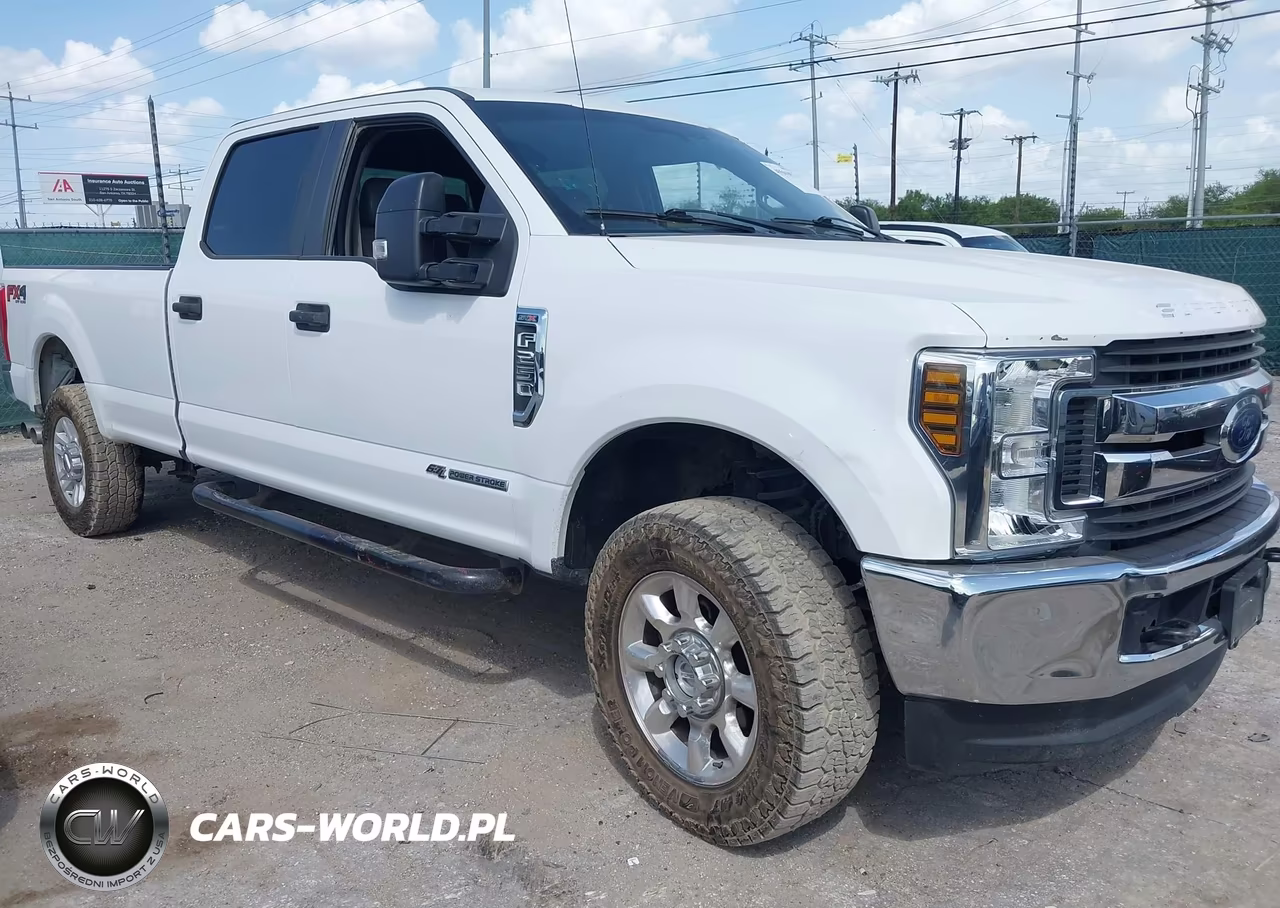 2018 Ford F-250 King Ranch-Lariat-Limited-Platinum-Xl-Xlt