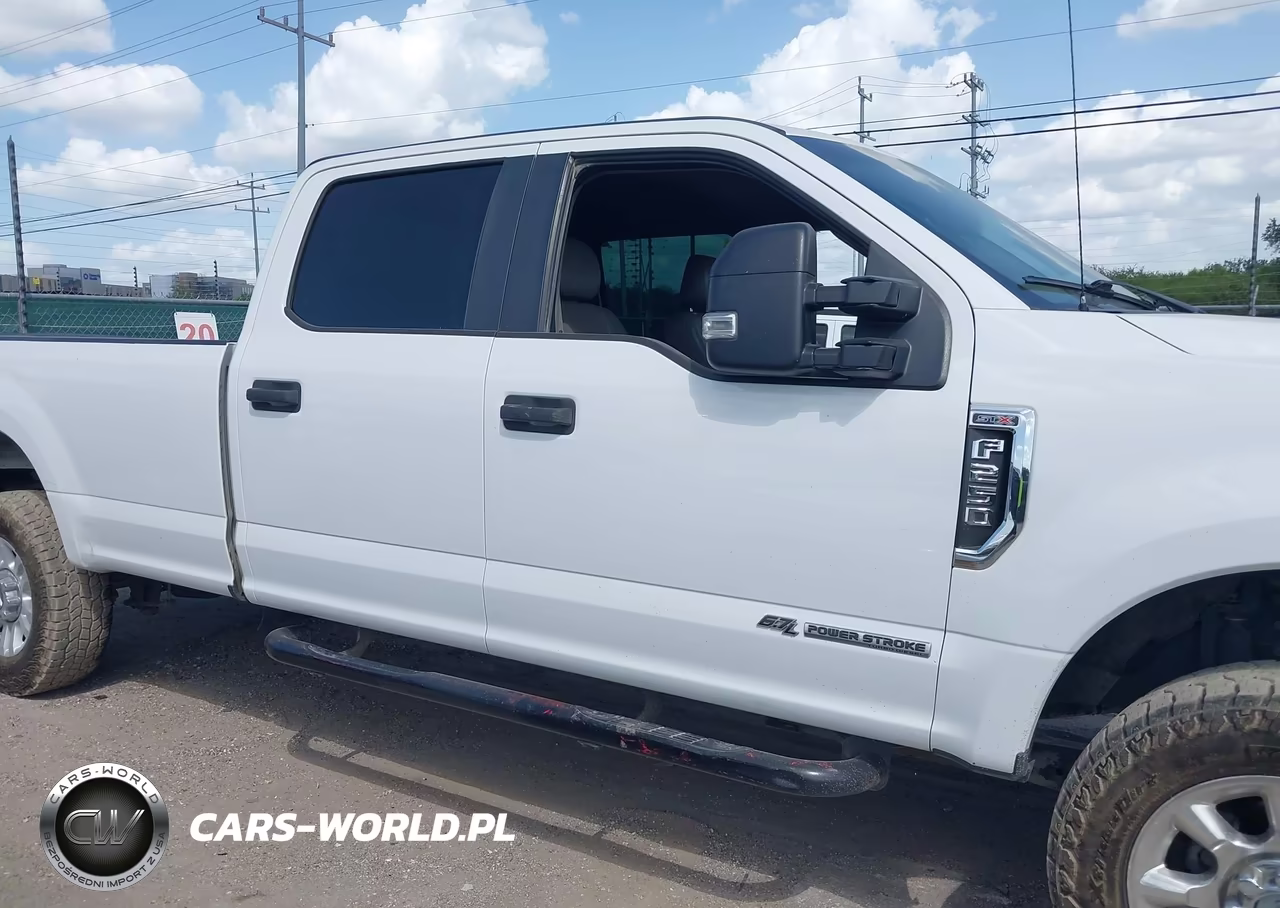 2018 Ford F-250 King Ranch-Lariat-Limited-Platinum-Xl-Xlt VIN:1FT7W2BT6JEB65006 - 13