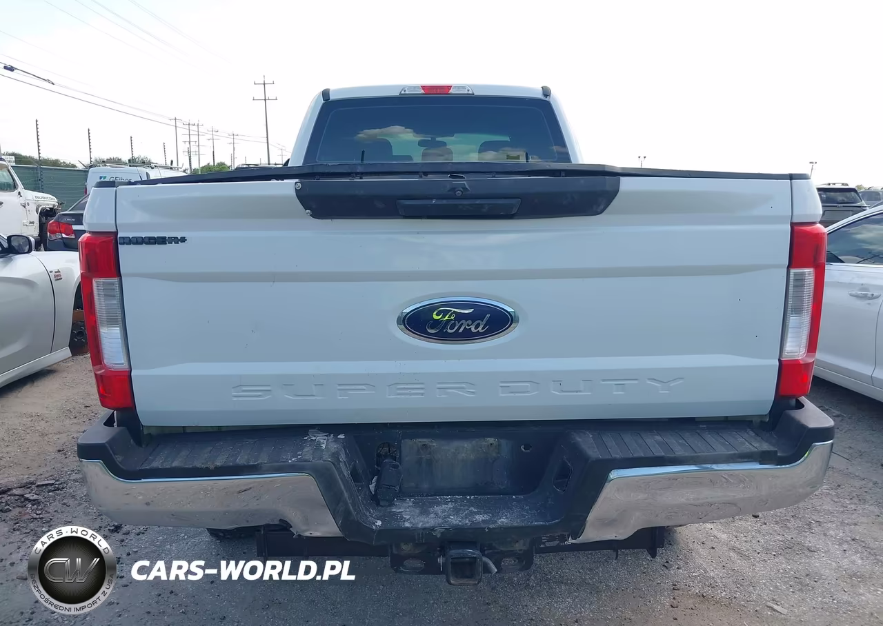 2018 Ford F-250 King Ranch-Lariat-Limited-Platinum-Xl-Xlt VIN:1FT7W2BT6JEB65006 - 16