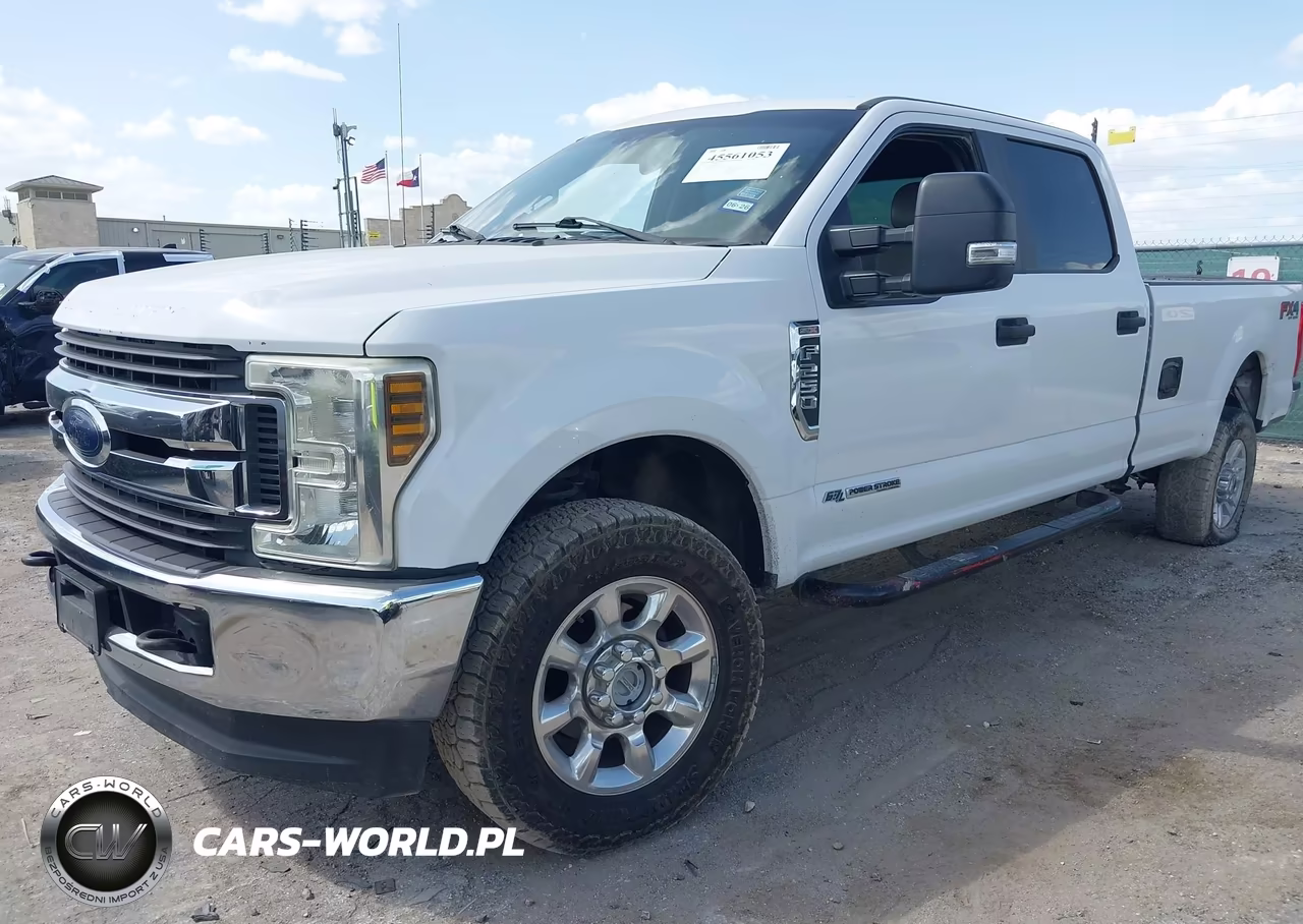 2018 Ford F-250 King Ranch-Lariat-Limited-Platinum-Xl-Xlt VIN:1FT7W2BT6JEB65006 - 2