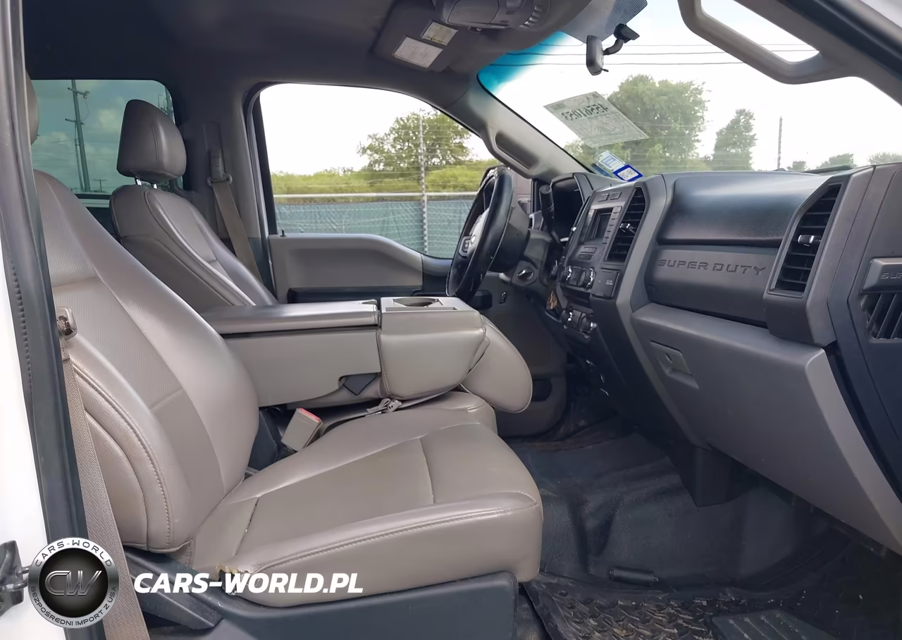 2018 Ford F-250 King Ranch-Lariat-Limited-Platinum-Xl-Xlt VIN:1FT7W2BT6JEB65006 - 5