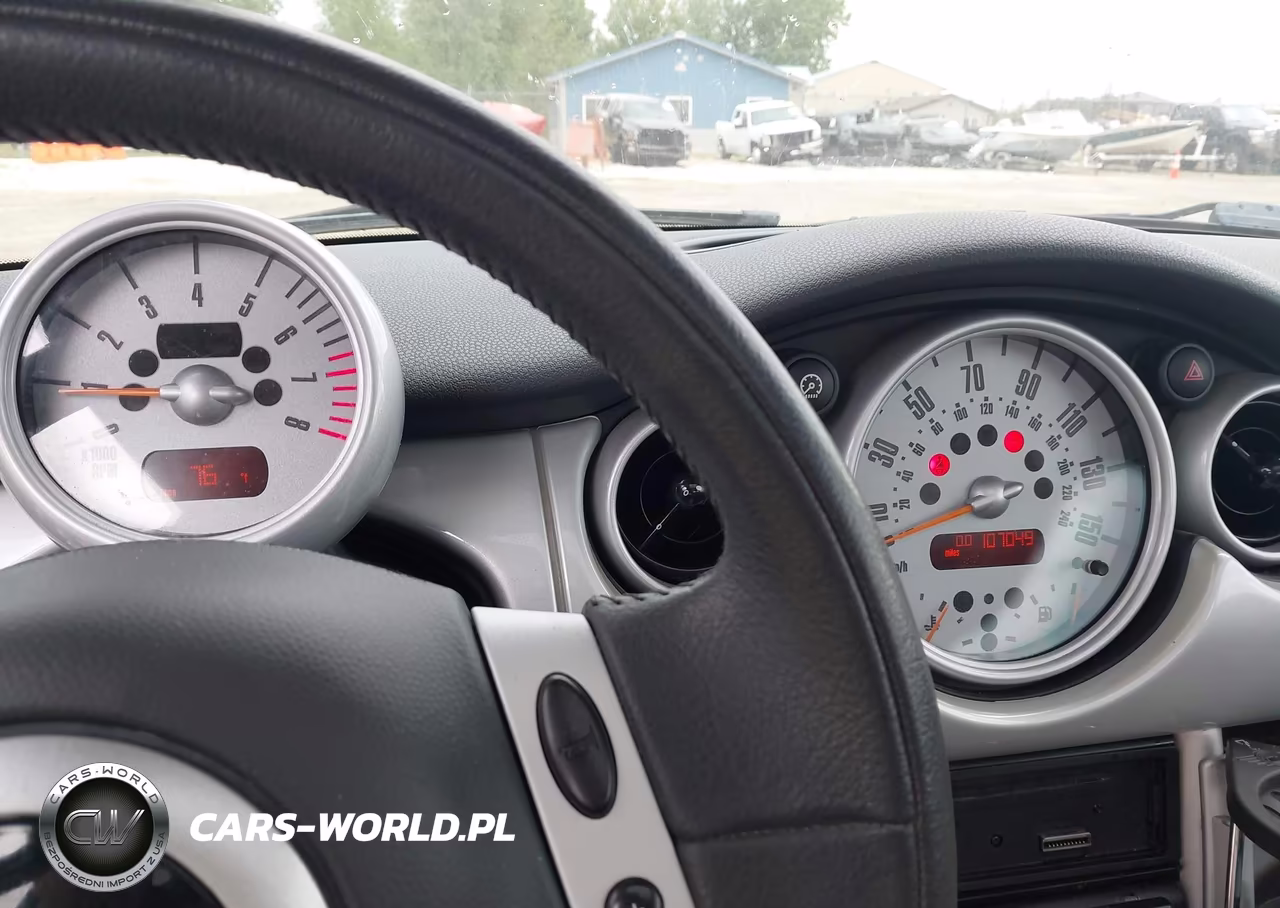 2003 Mini Cooper VIN:WMWRC33413TC45519 - 7