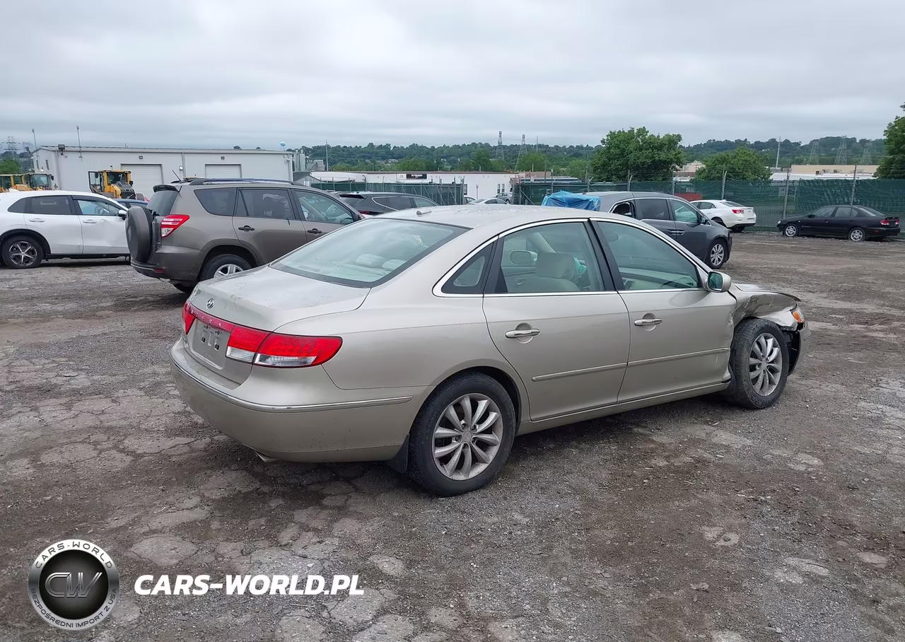 2008 Hyundai Azera Gls VIN:KMHFC46D58A320595 - 4