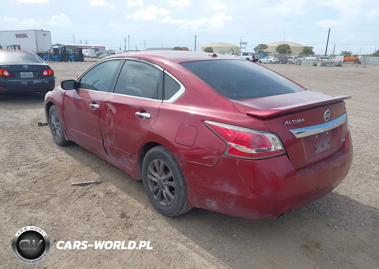 2015 Nissan Altima 2.5 VIN:1N4AL3AP0FN915358 - 3