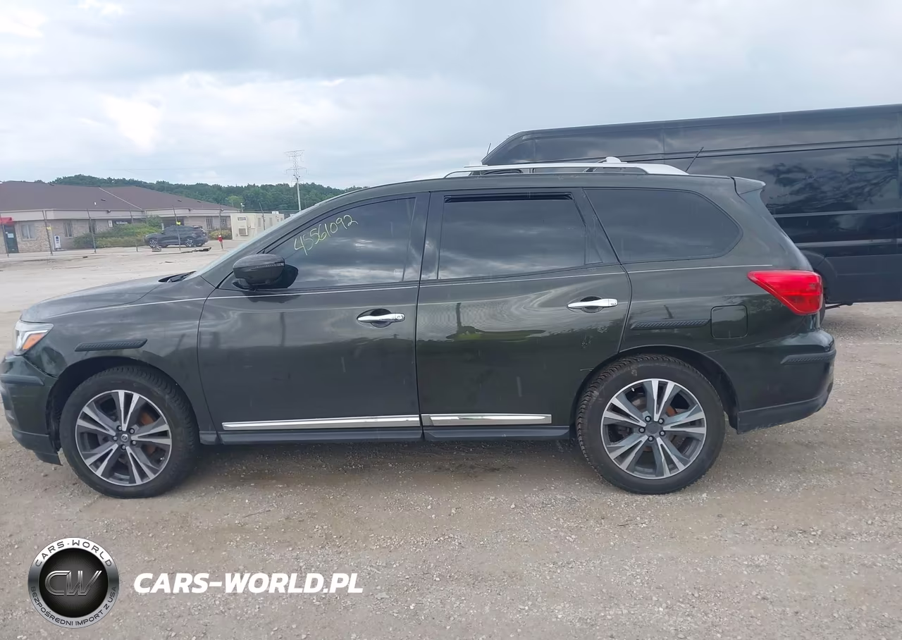 2017 Nissan Pathfinder Platinum VIN:5N1DR2MM1HC645682 - 14