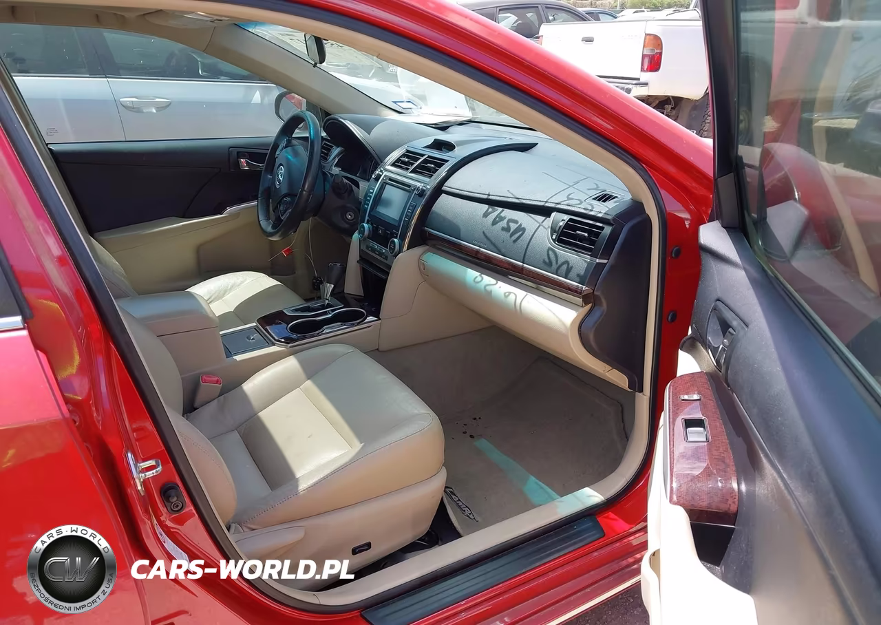 2014 Toyota Camry Xle VIN:4T4BF1FK8ER420807 - 5