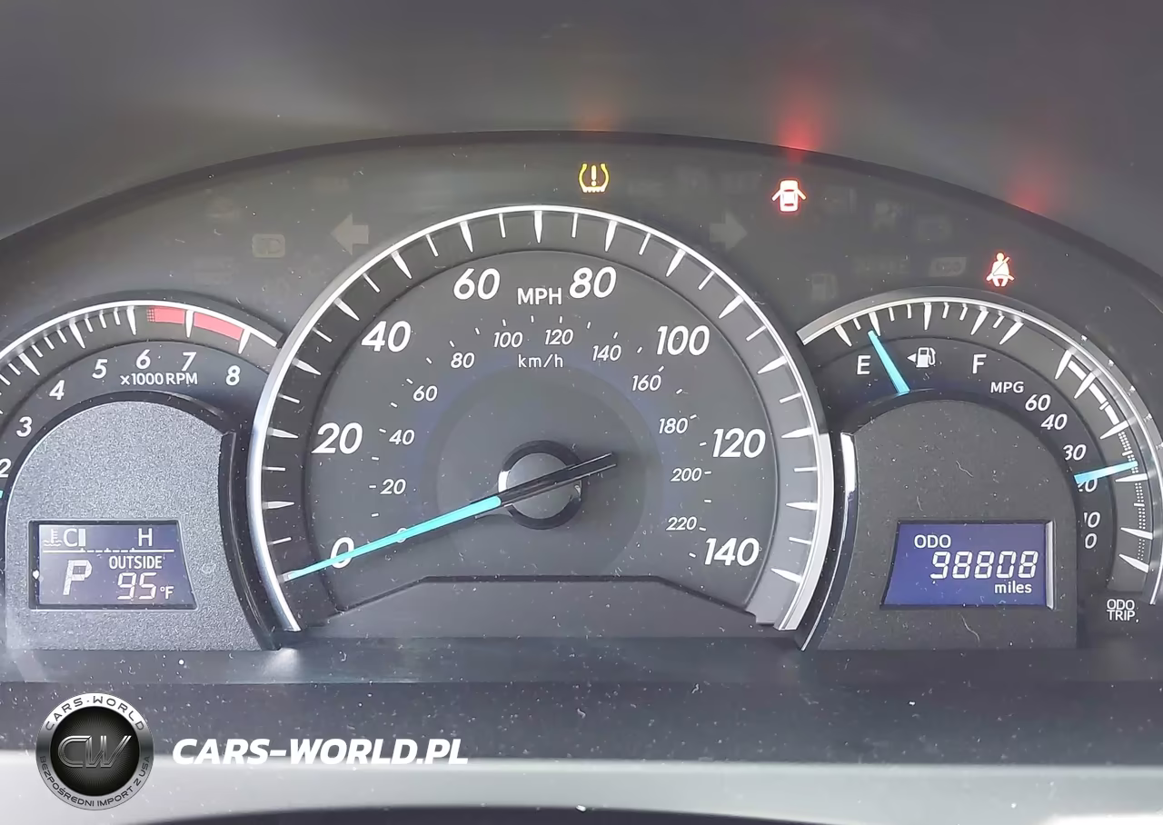 2014 Toyota Camry Xle VIN:4T4BF1FK8ER420807 - 7