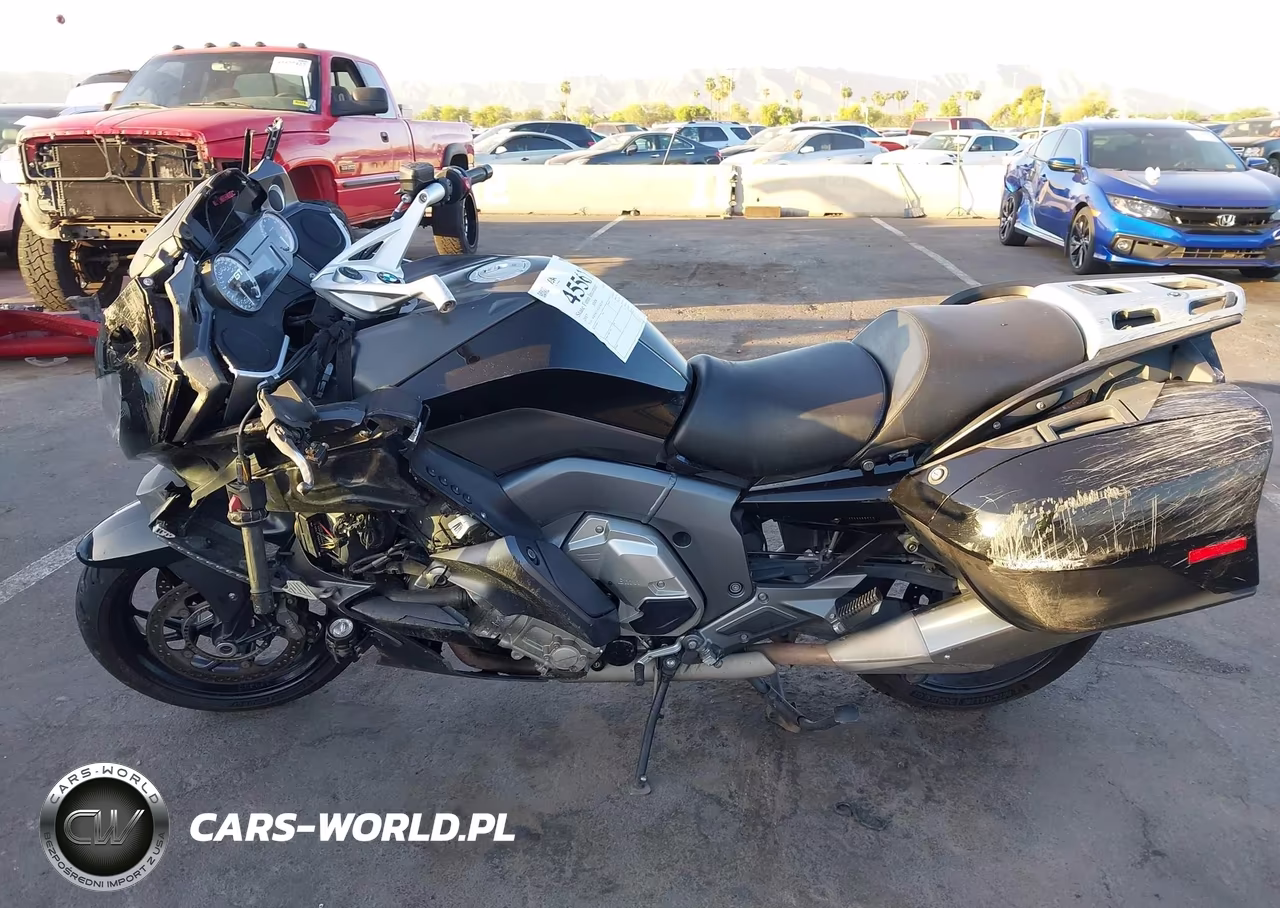 2017 BMW K1600 Gt VIN:WB10F1108HZ542518 - 11