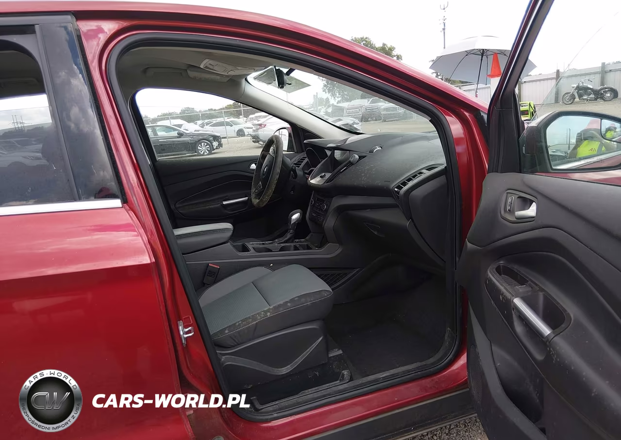 2019 Ford Escape Se VIN:1FMCU0GD2KUA62923 - 5