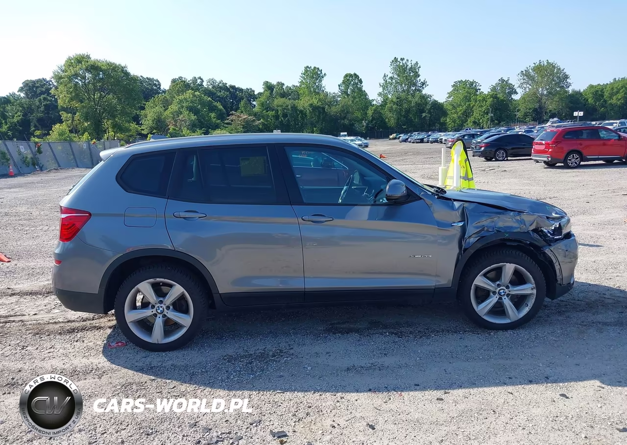 2017 BMW X3 xDrive28I VIN:5UXWX9C37H0T25027 - 13