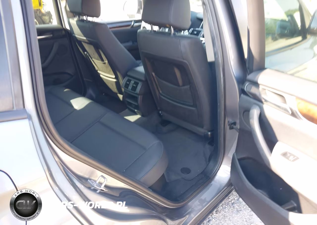 2017 BMW X3 xDrive28I VIN:5UXWX9C37H0T25027 - 8