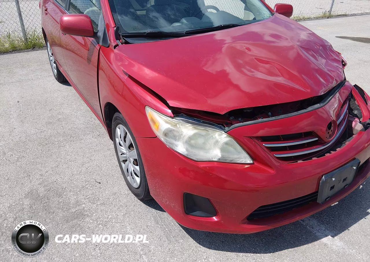2013 Toyota Corolla Le VIN:JTDBU4EE1DJ114310 - 18