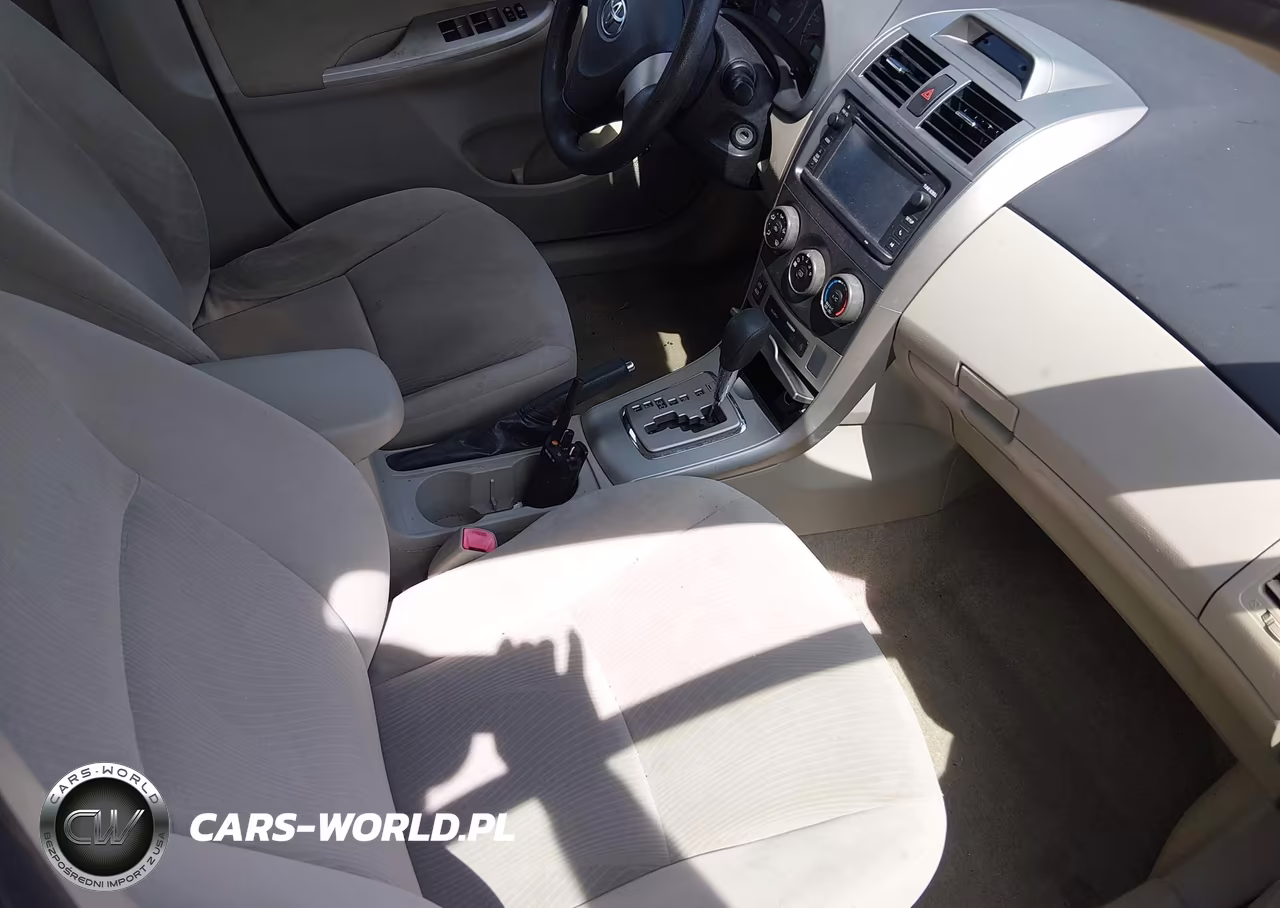 2013 Toyota Corolla Le VIN:JTDBU4EE1DJ114310 - 5