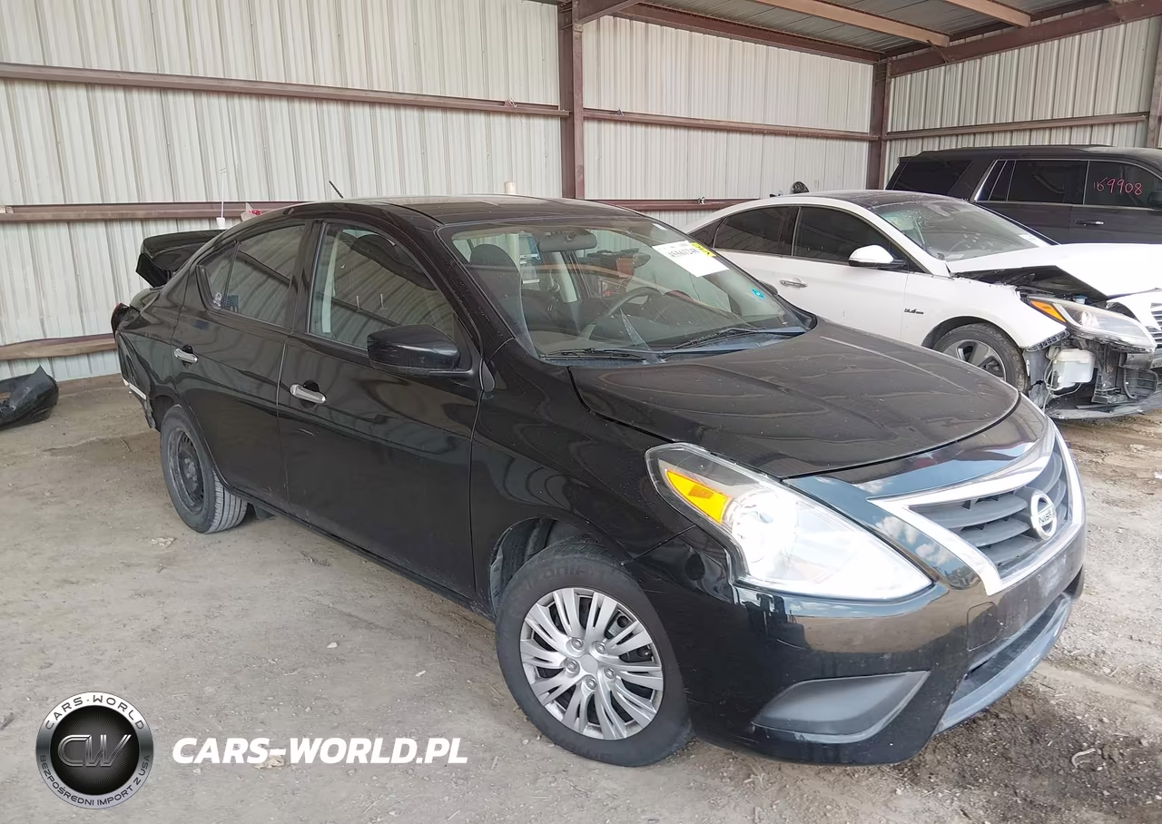 2018 Nissan Versa 1.6 Sv – zdjęcie 1 z 17