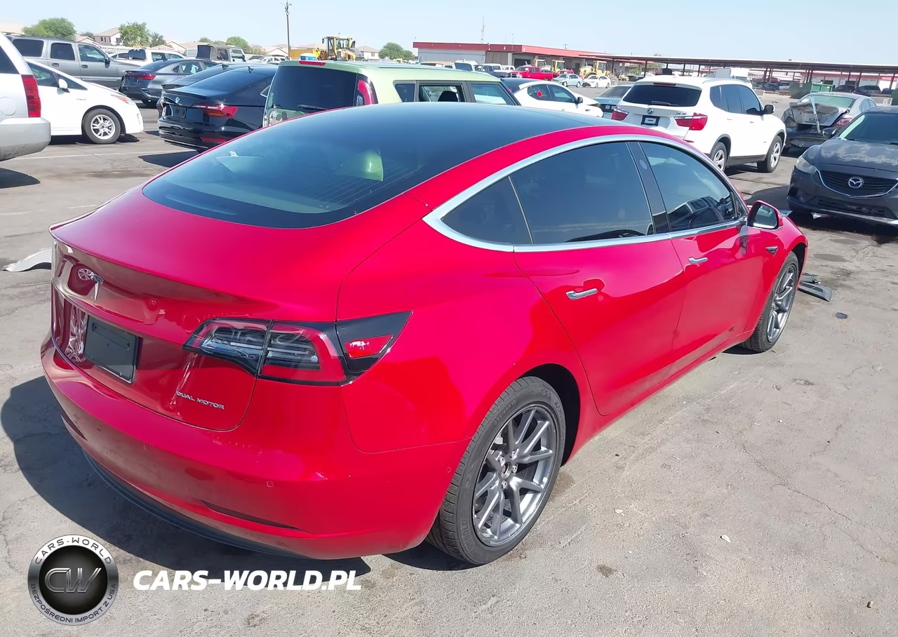 2020 Tesla Model 3 Long Range Dual Motor All-Wheel Drive VIN:5YJ3E1EB9LF617126 - 4
