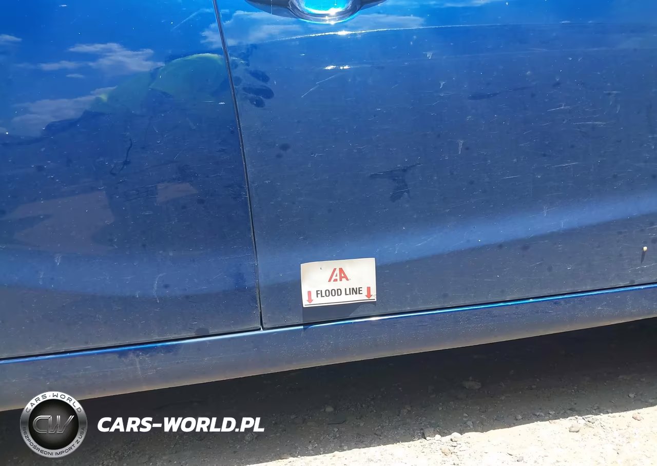 2018 Kia Forte S VIN:3KPFL4A70JE217870 - 6