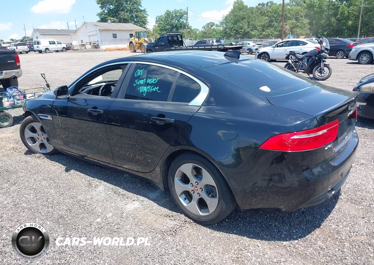 2018 Jaguar Xe 25T VIN:SAJAR4FX1JCP39174 - 3