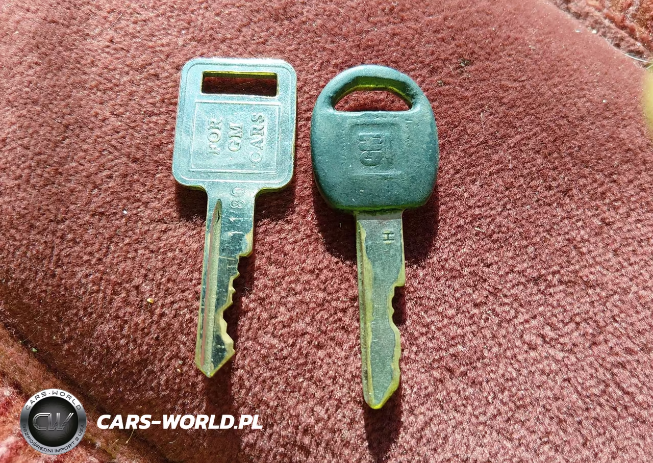 1991 Chevrolet Gmt-400 C1500 VIN:1GCDC14K8MZ107874 - 11