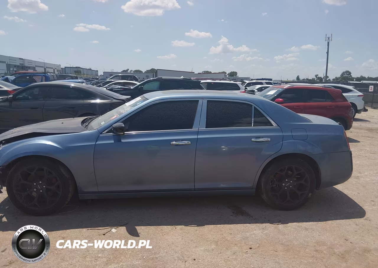 2011 Chrysler 300C VIN:2C3CA6CT7BH581163 - 13