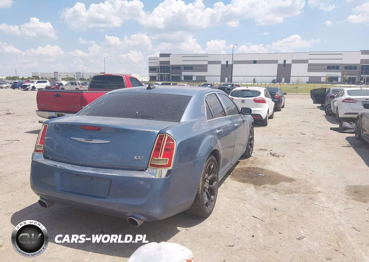 2011 Chrysler 300C VIN:2C3CA6CT7BH581163 - 4