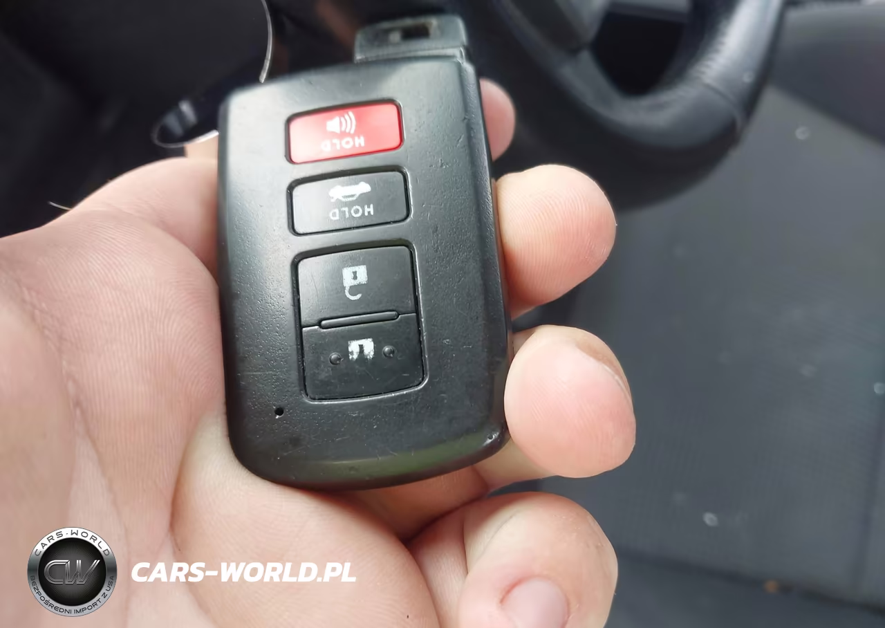 2018 Toyota Rav4 Xle VIN:JTMRFREV2JJ247160 - 11