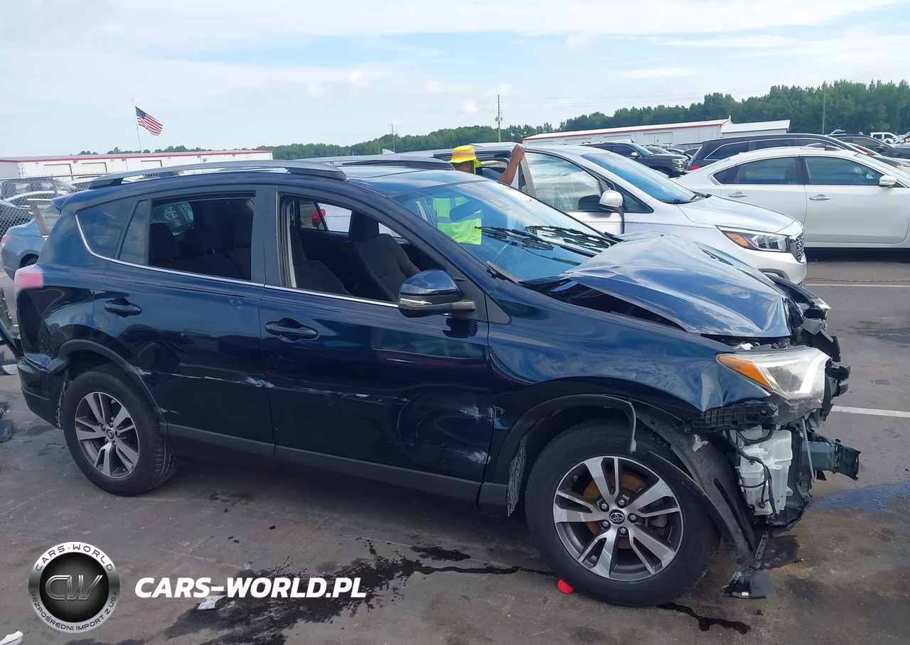 2018 Toyota Rav4 Xle VIN:JTMRFREV2JJ247160 - 14