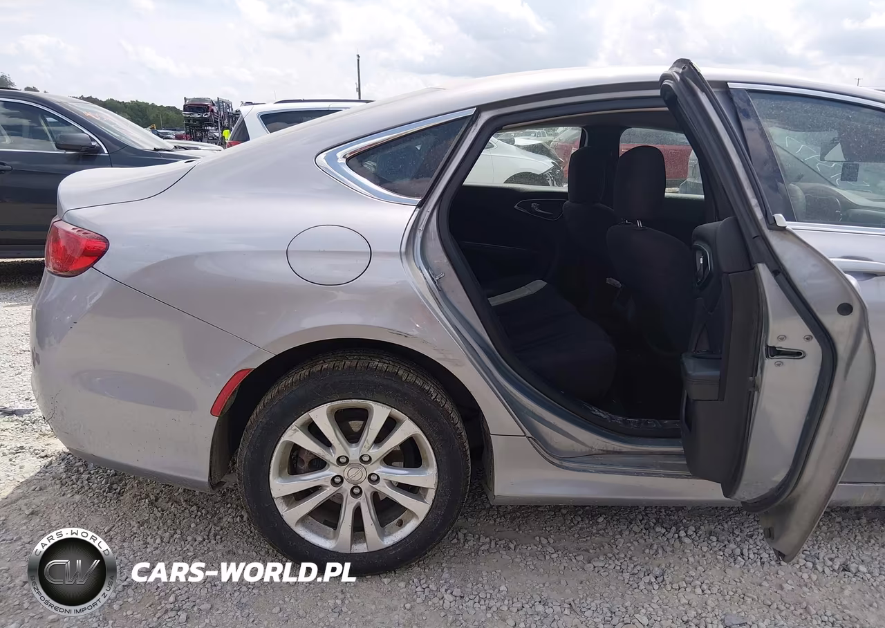 2015 Chrysler 200 Limited VIN:1C3CCCAB2FN593477 - 8
