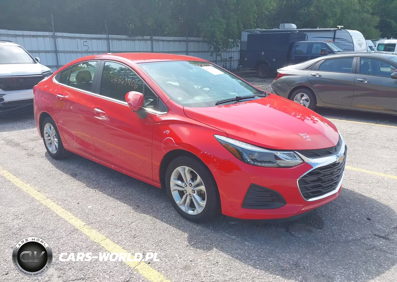 2019 Chevrolet Cruze Lt – zdjęcie 1 z 16