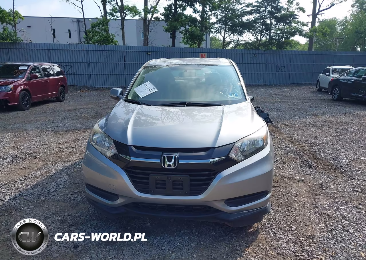 2018 Honda Hr-V Lx VIN:3CZRU6H38JG715743 - 12