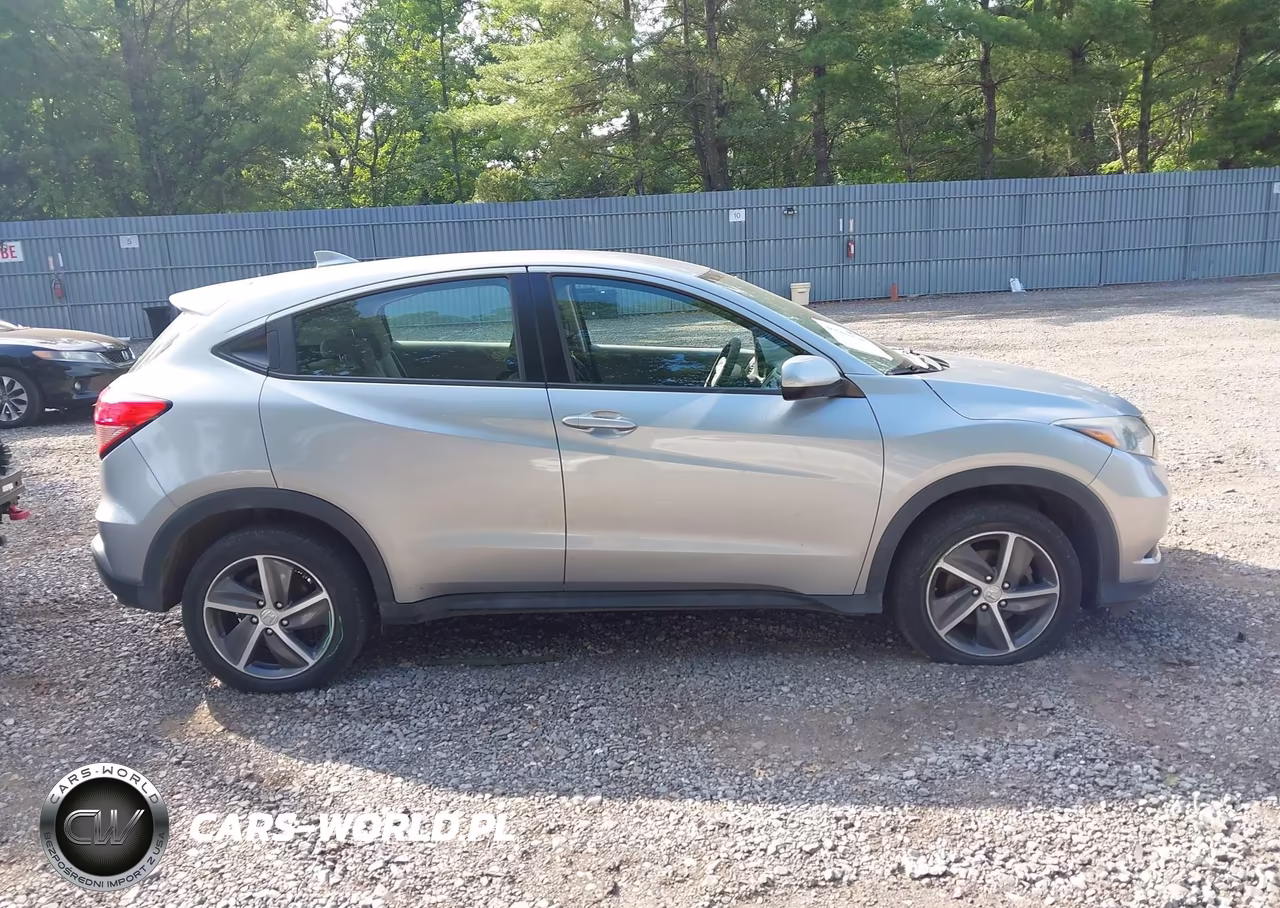 2018 Honda Hr-V Lx VIN:3CZRU6H38JG715743 - 13