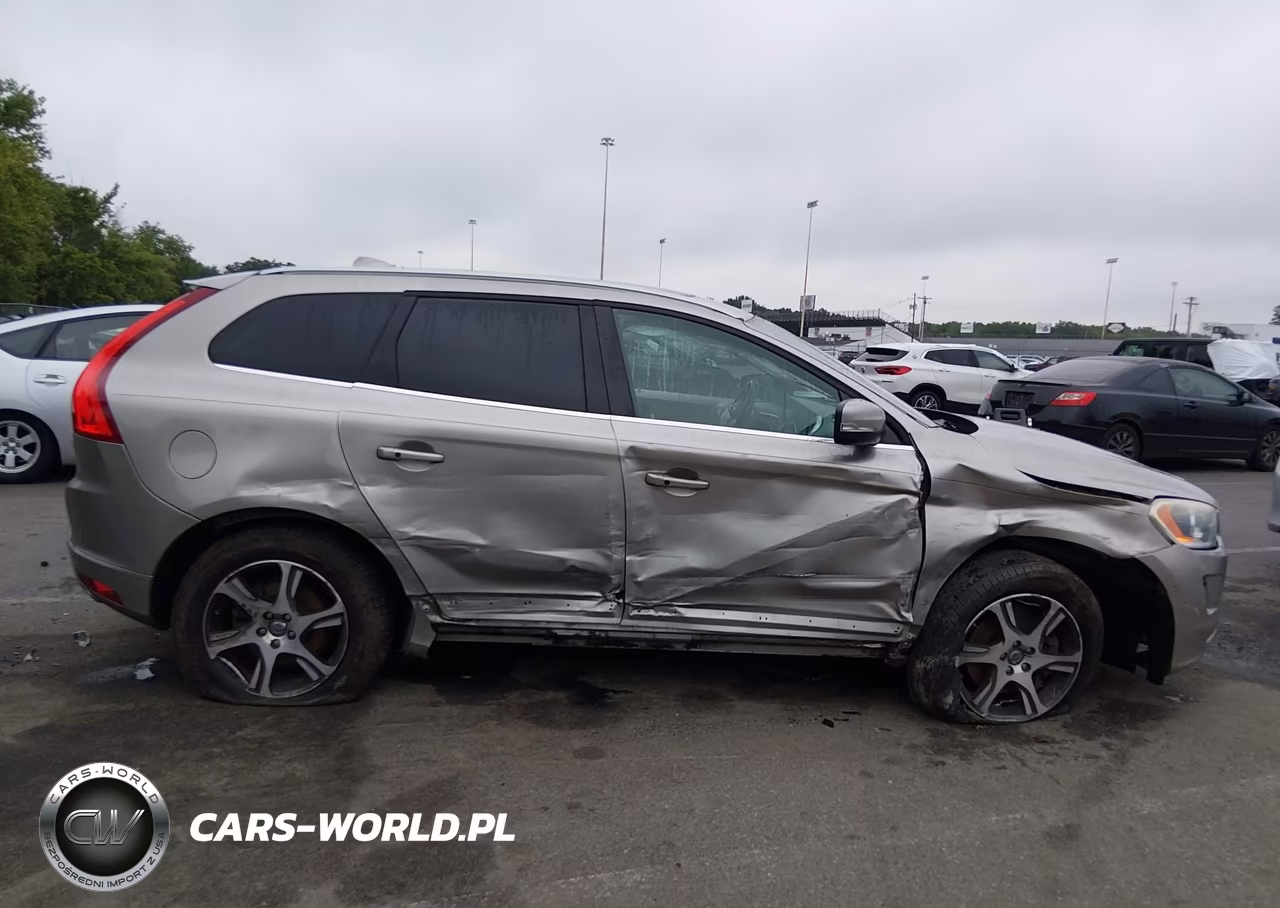 2015 Volvo Xc60 T6 Platinum VIN:YV4902RD7F2617785 - 13