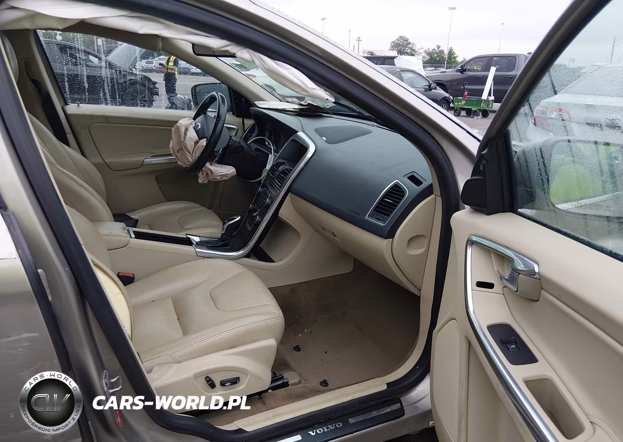 2015 Volvo Xc60 T6 Platinum VIN:YV4902RD7F2617785 - 5