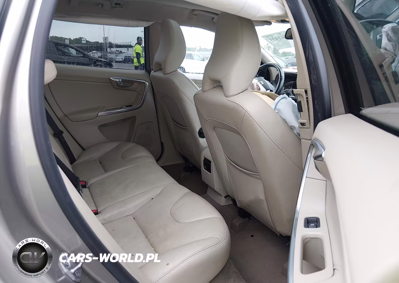 2015 Volvo Xc60 T6 Platinum VIN:YV4902RD7F2617785 - 8
