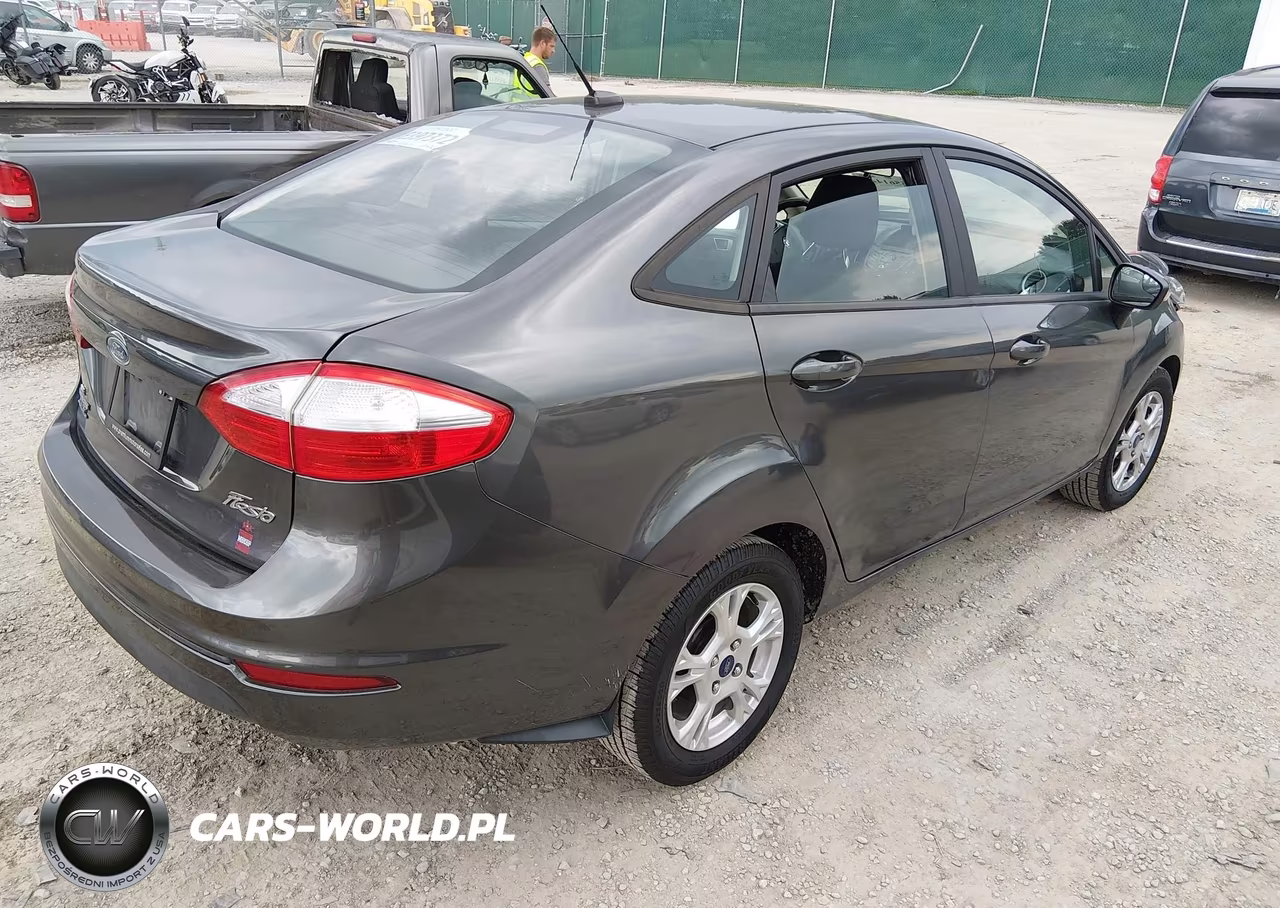 2016 Ford Fiesta Se VIN:3FADP4BJ2GM193095 - 4