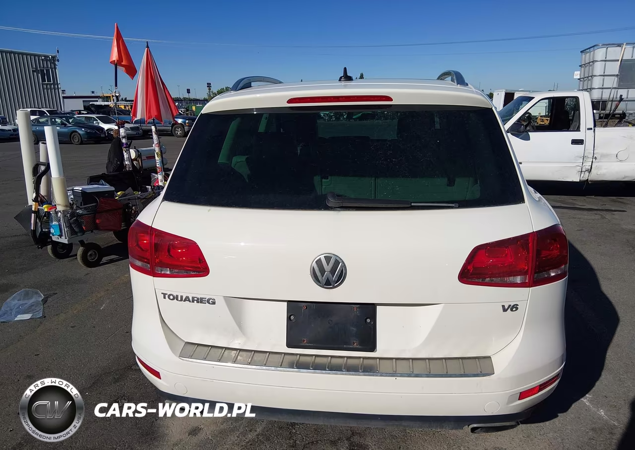 2011 Volkswagen Touareg Vr6 Lux VIN:WVGFF9BP8BD002495 - 16