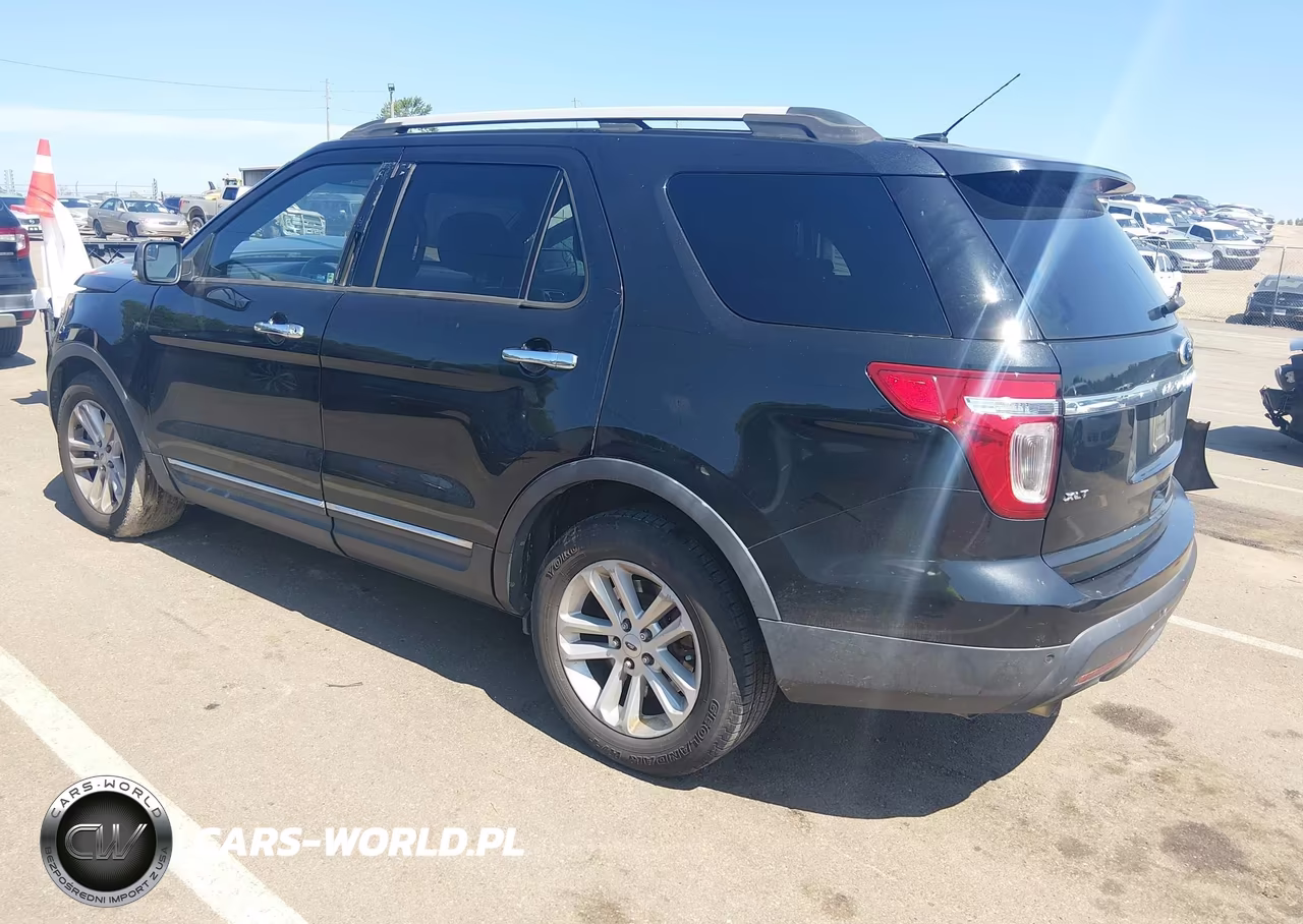 2014 Ford Explorer Xlt VIN:1FM5K7D82EGB32891 - 3
