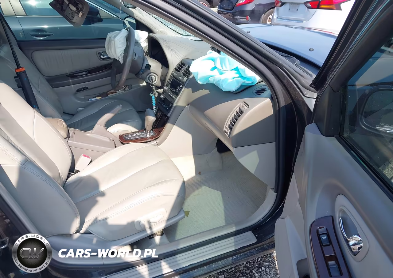 2000 Nissan Maxima Gle-Gxe-Se VIN:JN1CA31D0YT764537 - 5