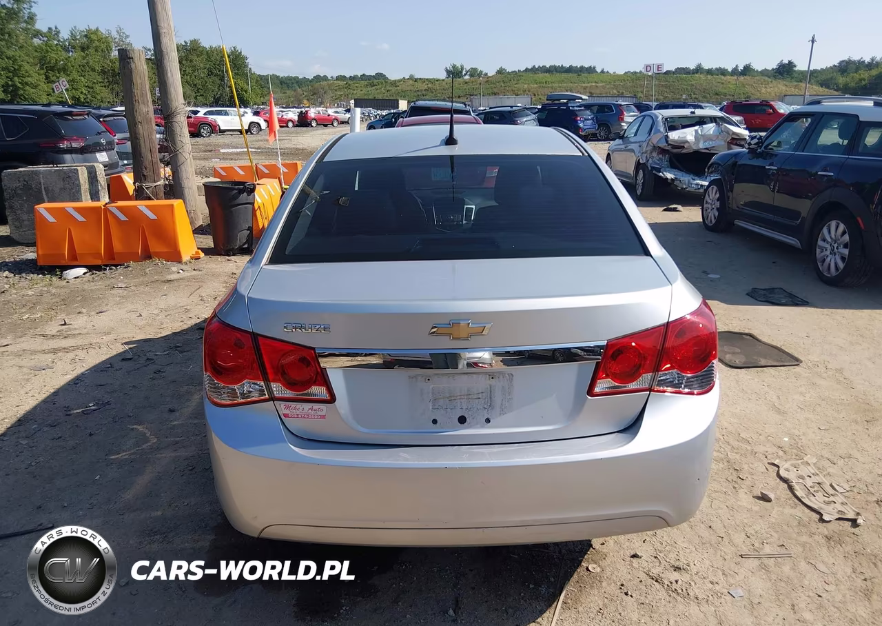 2012 Chevrolet Cruze Ls VIN:1G1PC5SH7C7272054 - 16