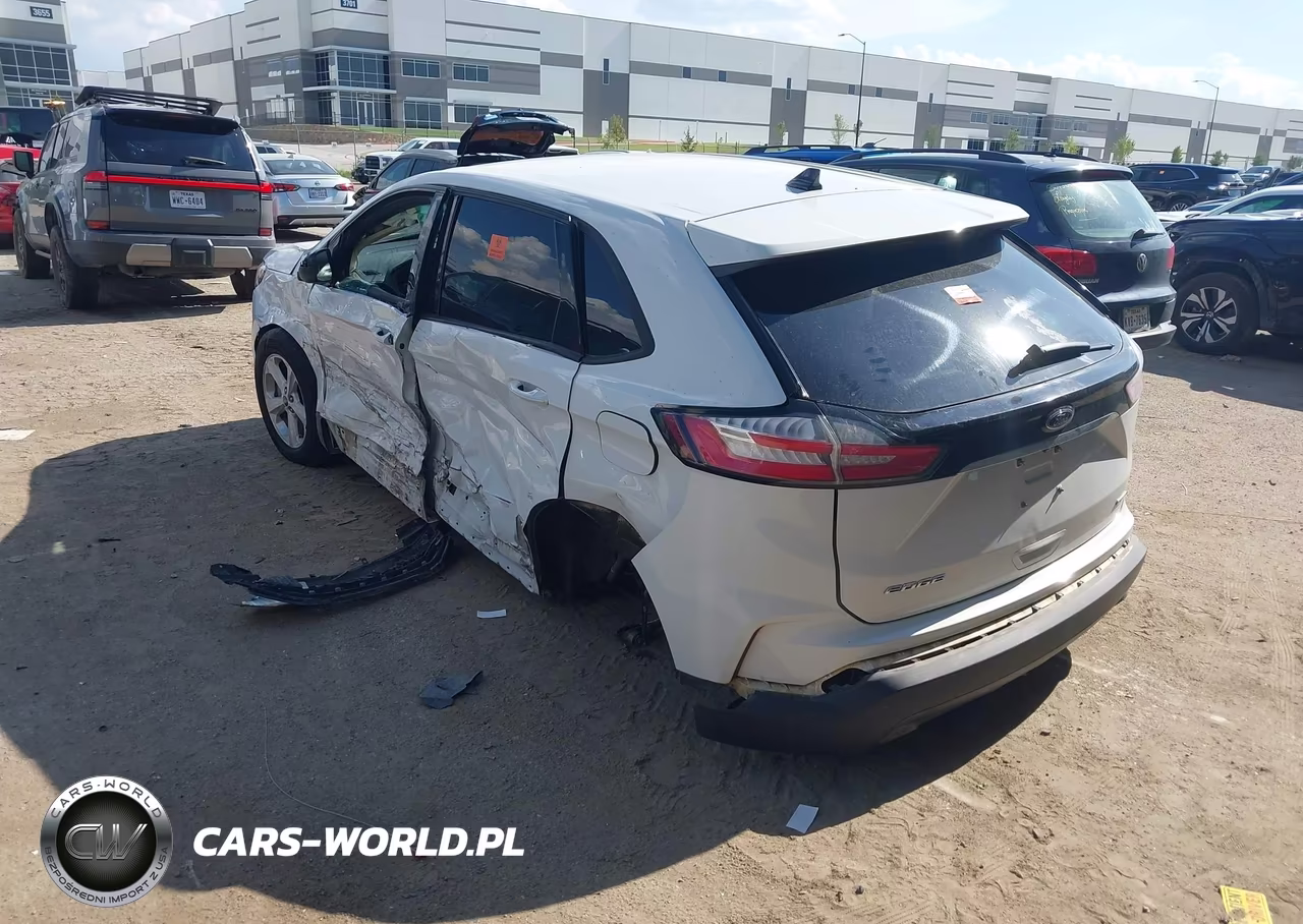 2019 Ford Edge Se VIN:2FMPK3G97KBB79102 - 3