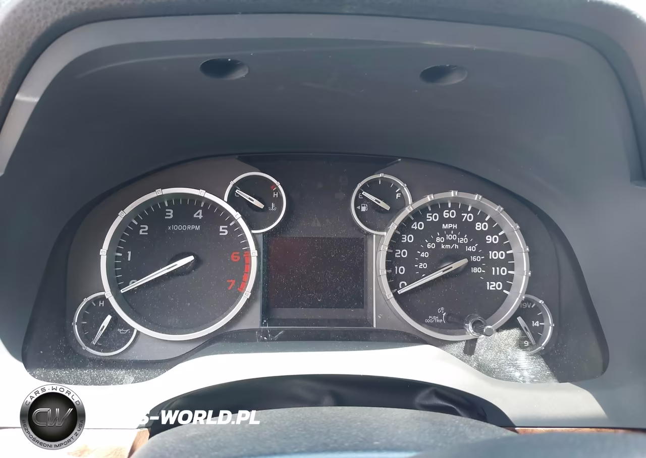 2017 Toyota Tundra VIN:5TFAY5F11HX637508 - 14